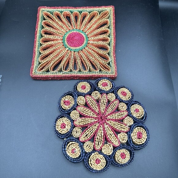 Vtg Raffia Straw Trivet Hot Pad Rattan Wicker Colorful Boho Wall Decor Lot of 2 - Picture 1 of 12
